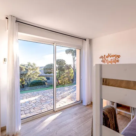 Vakantiehuis Sognu By Interhome Sainte-Lucie de Porto-Vecchio
